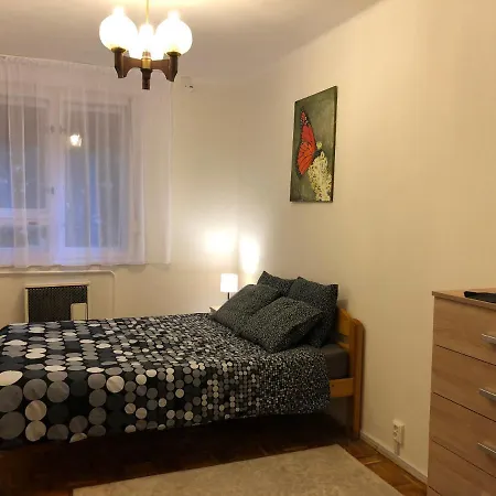 Karman - 2 Bedroom Entire Flat In The Center Апартаменты Ясберень